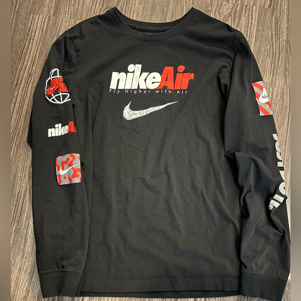 Nike Large T-Shirt